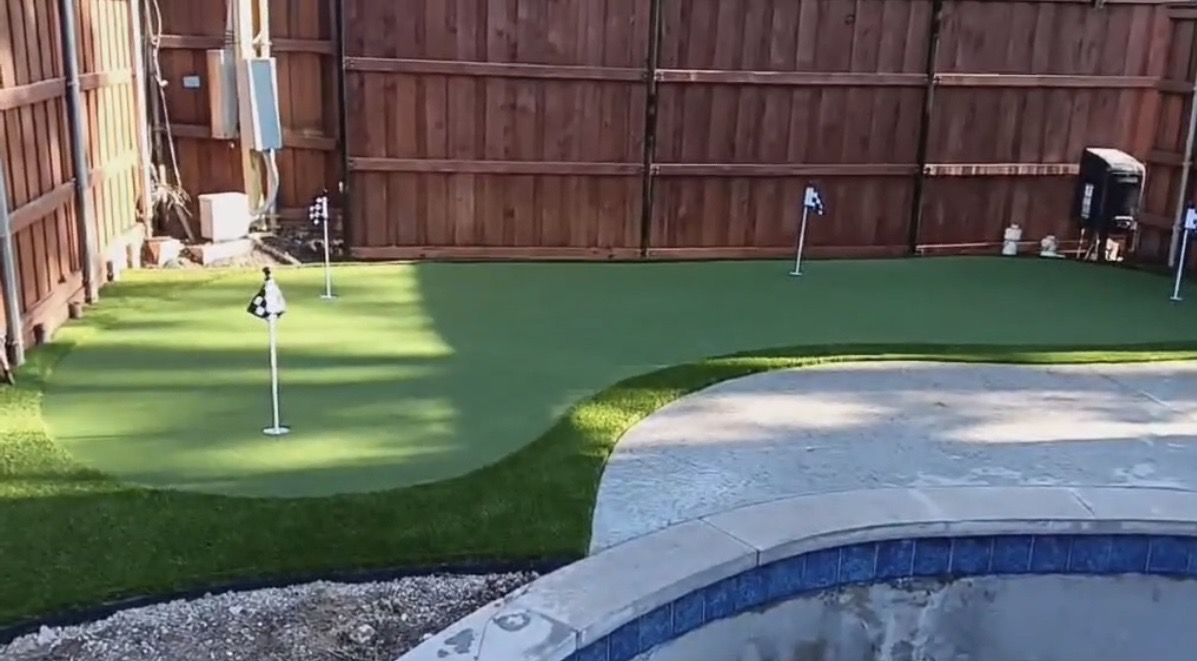 Backyard Putting Green